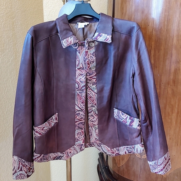 Women's Coldwater Creek brown leather jacket w embroidery trim sz XL - Picture 2 of 15